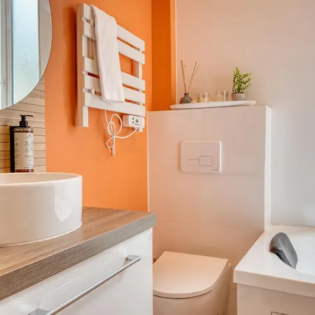 Apartamento Le Marie Superbe Avec Balnéo Au Coeur De Ruan